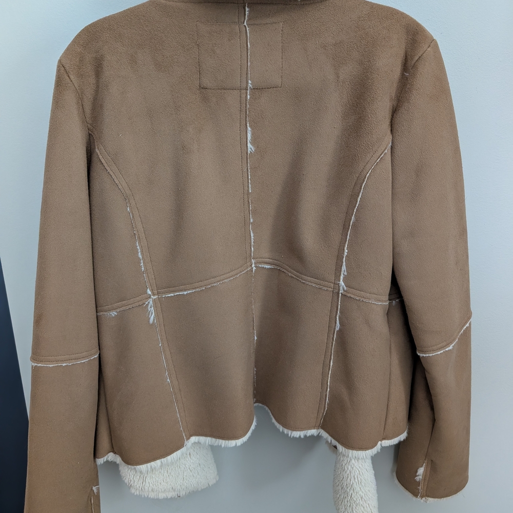 Brown Shearling Jacket - image 7
